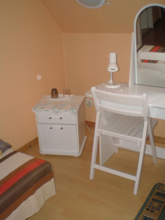Jannseni Accommodation Pärnu Esterno foto