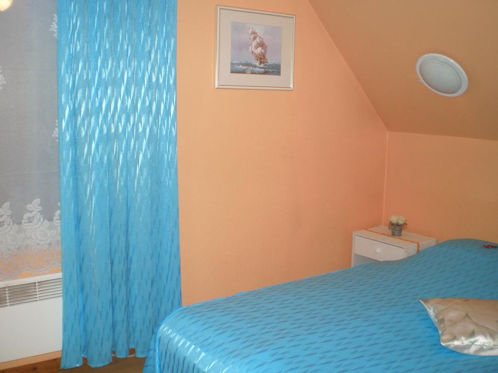 Jannseni Accommodation Pärnu Esterno foto