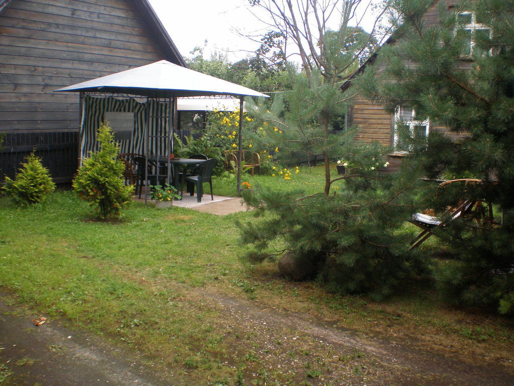 Jannseni Accommodation Pärnu Esterno foto