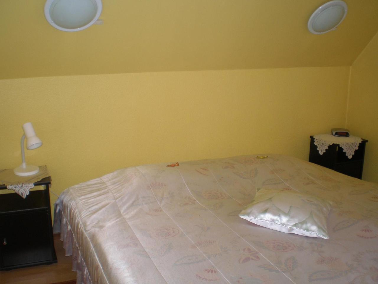Jannseni Accommodation Pärnu Esterno foto